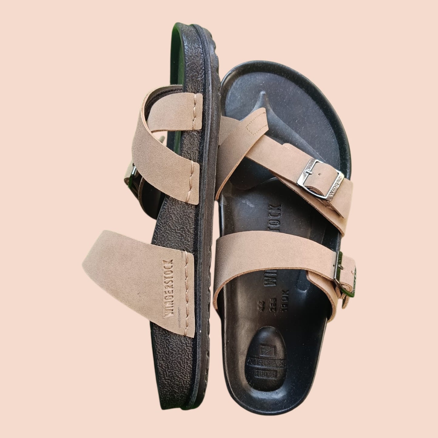 Wringer Classic Comfort Black & Light Tan