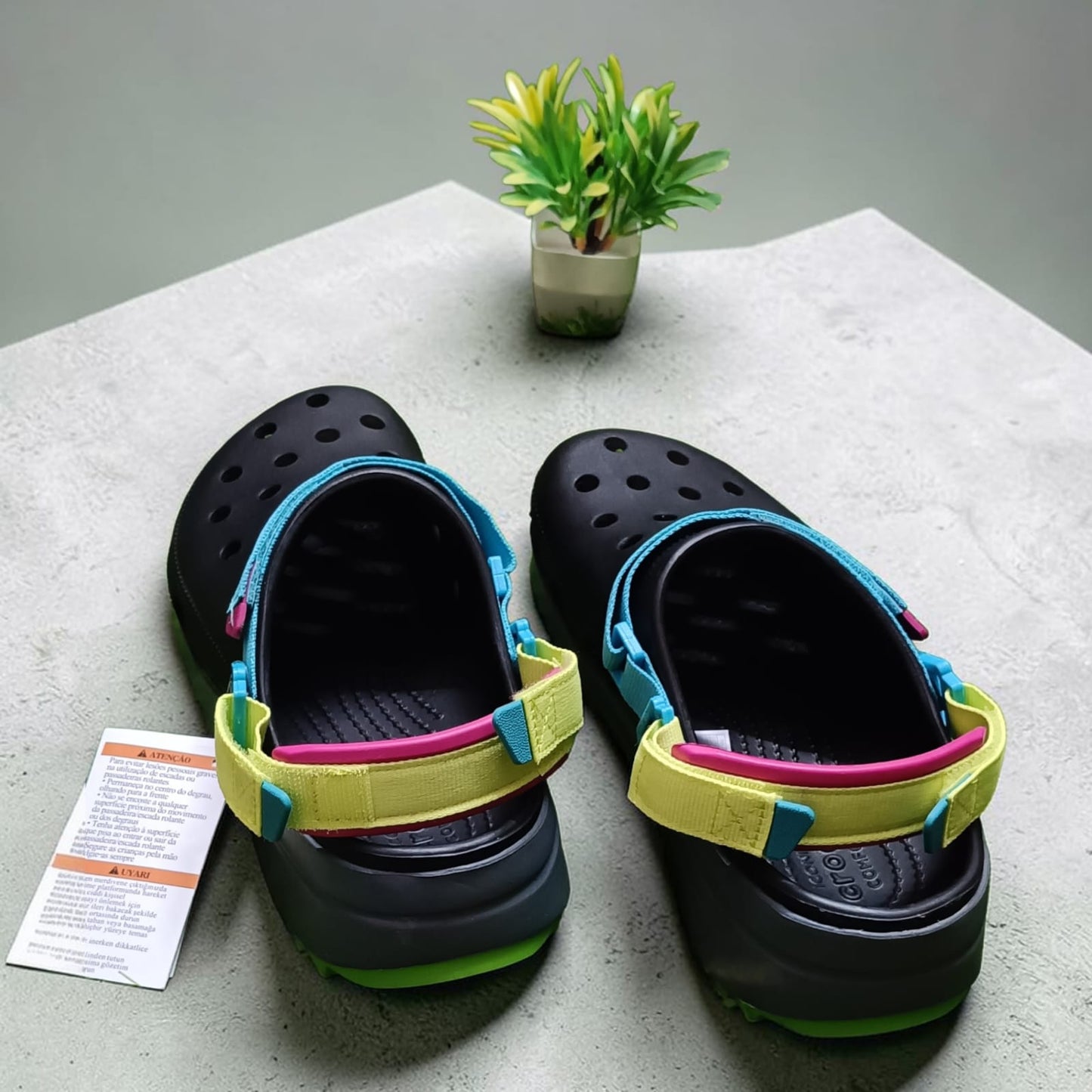 HIKR-CLOGS-BLACK & GREY
