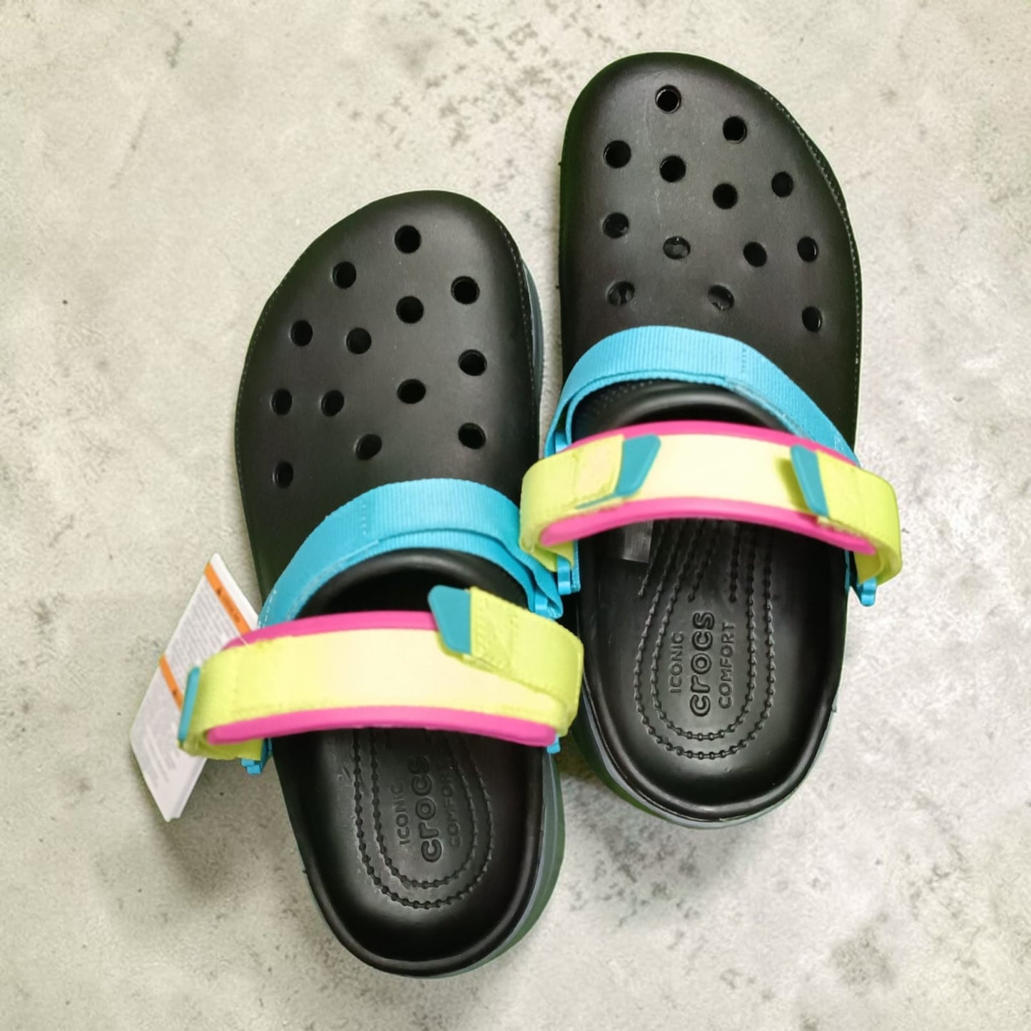 HIKR-CLOGS-BLACK & GREY